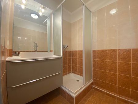 2P PROCHE CENTRE VILLE SAINT RAPHAEL, - Photo 2