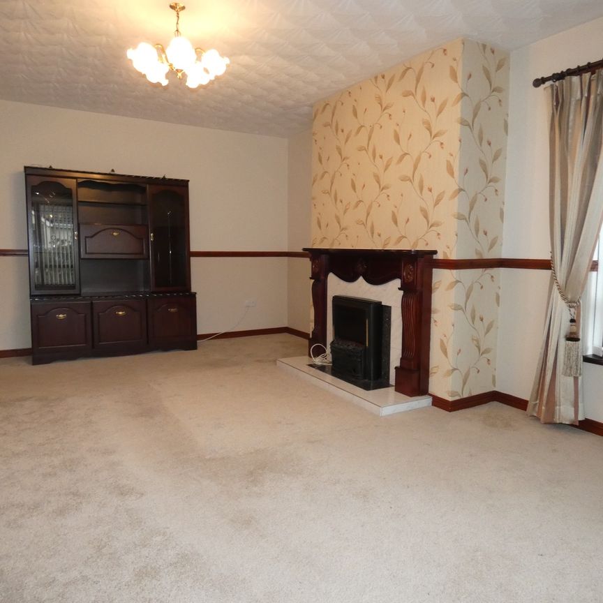 5 Castlehill Close, Ballymoney, BT53 6RP - Photo 1