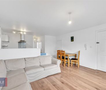 Lower House, - Photo 1