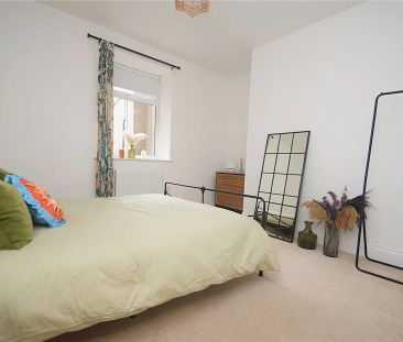 1 bed ground floor flat to rent in Esplanade Gardens, Scarborough, North Yorkshire, YO11 - Photo 4