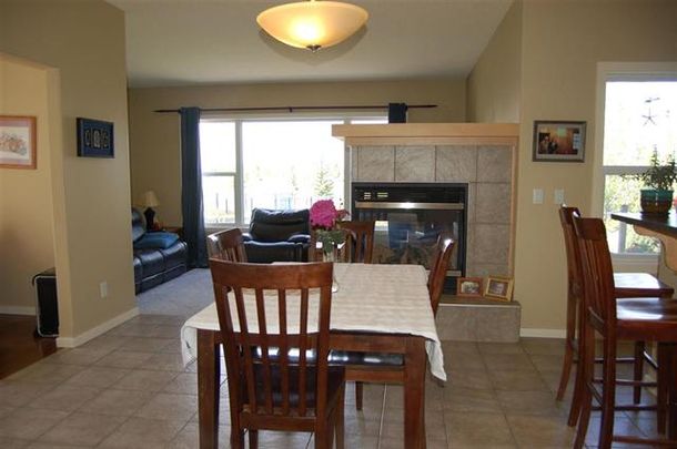 3 Bed + Bonus Home In The Family Friendly Community Of Summerside - Photo 1