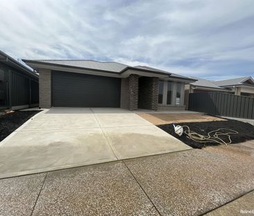 52 Highview Drive, Hillbank, SA 5112 - Photo 2