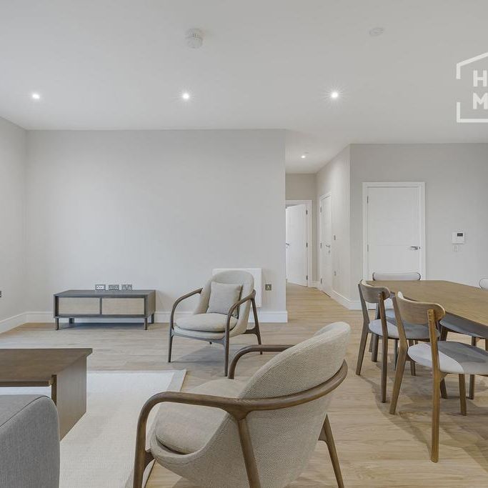 3 bedroom flat to rent - Photo 1