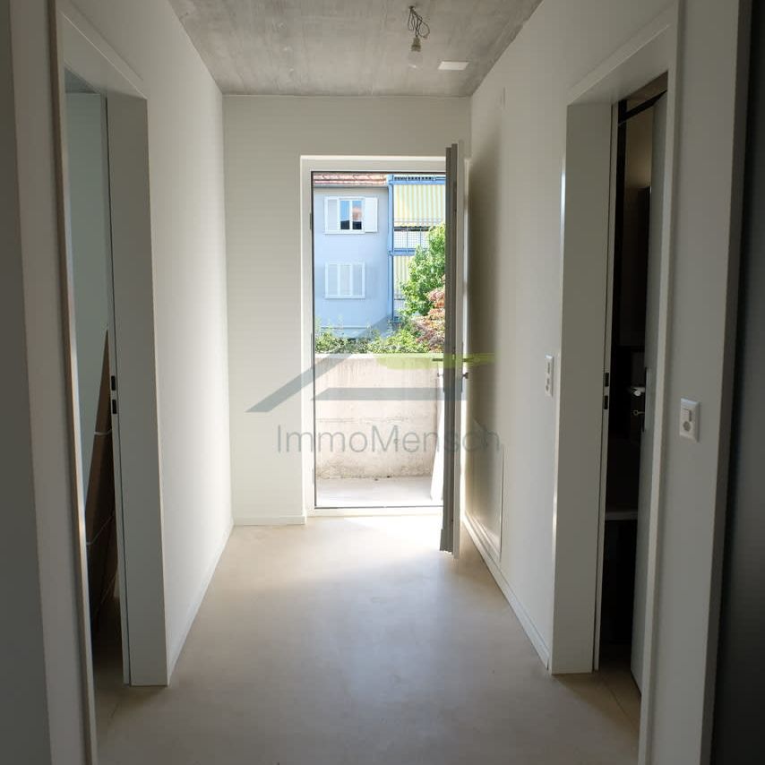 2.5 Zimmer, 67 m², 1. Stock - Photo 1