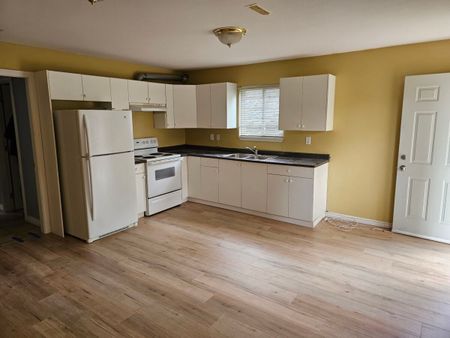 Above Ground Mission Suite - Photo 2