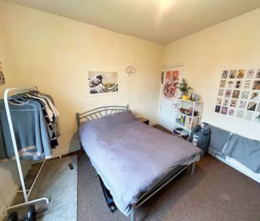 4 bedroom house share to rent - Photo 4