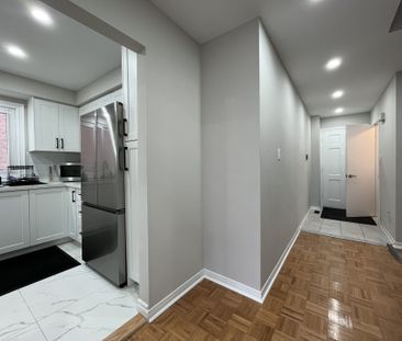 For Lease - 4327 Burnaby Court, Mississauga, Ontario - Photo 3