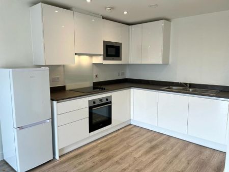 1 bedroom flat to rent - Photo 3
