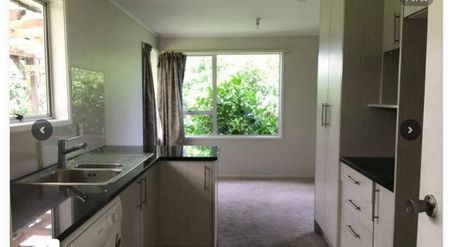 Specious 3BR Home with large living, nice Kitchen - Photo 4