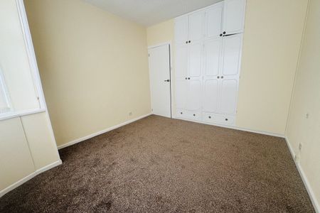 Thorncroft Road - Photo 4