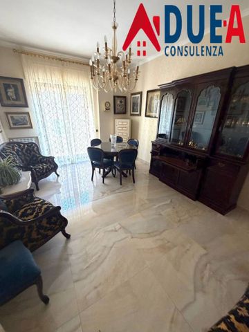 Trilocale via Nicola Fasano, Porto, Pozzuoli - Foto 4