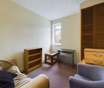 4 bedroom house to rent - Photo 1