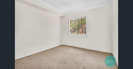 MODERN 2-BEDROOM GROUND FLOOR UNIT WITH SPACIOUS ENTERTAINER'S BALCONY - Photo 5