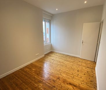 A LOUER - Bourges - Maison de 111.05 m² avec jardin et cave. - Photo 6