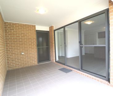 Spacious Townhouse – NRAS ELIGIBILITY CRITERIA APPLY - Photo 5