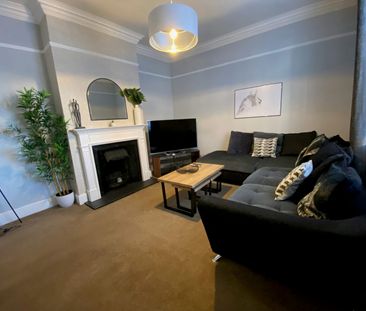 Terraced House to rent on - Photo 3