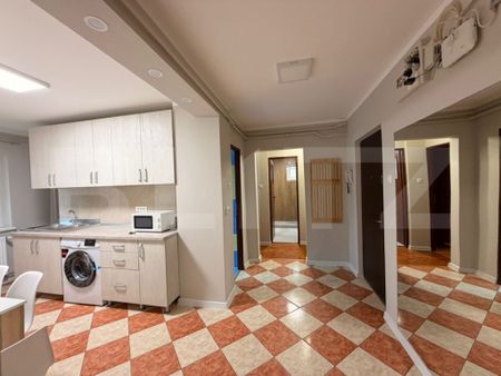 Apartament 3 camere, 75mp, decomandat, zona Kaufland - Fotografie 2