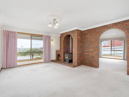 Room to Move, Views to Love - Photo 2