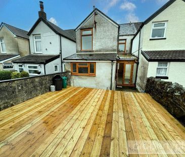 3 bedroom terraced house to rent - Photo 2