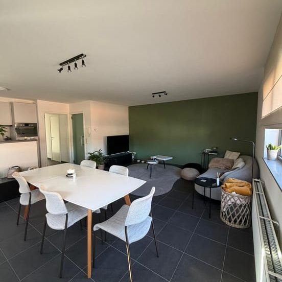 Appartement te huur - Foto 1