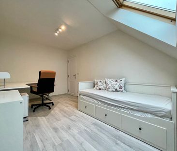 Duplex-appartement, 2 SLP, terras, tuin en autostaanplaats - Photo 3