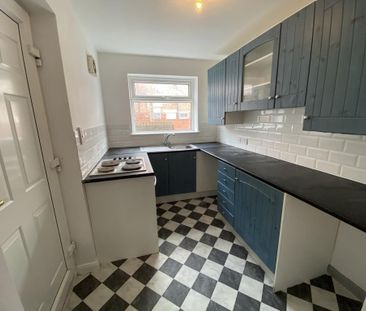 2 bedroom terraced house to rent - Photo 3