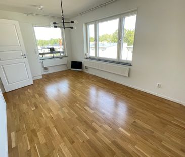 Fågelbärsvägen, Sturefors - Foto 3