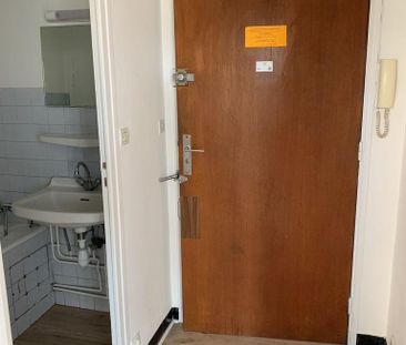 Location Appartement 1 pièce 29m² VALENCE 26000 - Photo 3