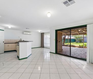 Comfortable 4 Bedroom Home with Secure Parking & Entertaining Area.... - Photo 1