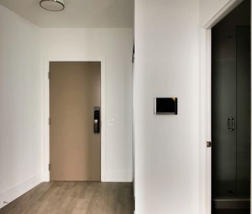 For Lease - 10 York Street Unit# 5603, Toronto, Ontario - Photo 4