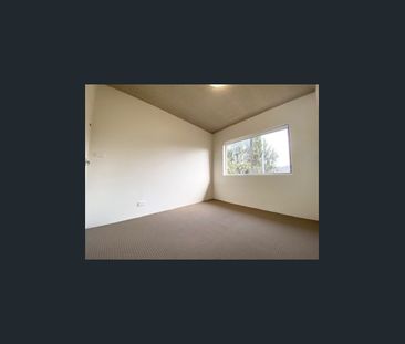 PRIME POSITION ON KOGARAH BORDER!!! - Photo 2