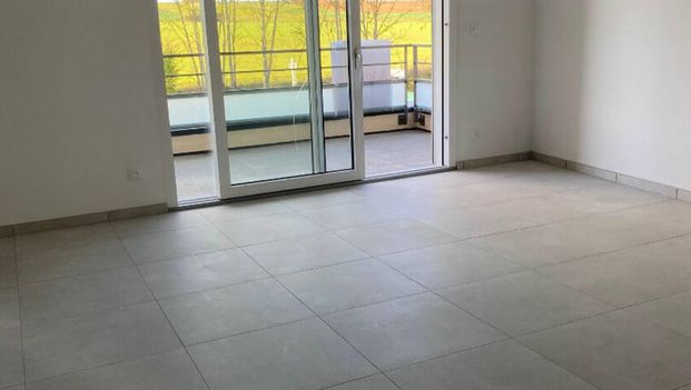 F3-RESIDENCE RECENTE - CUISINE EQUIPEE - PARKING AERIEN - Photo 1