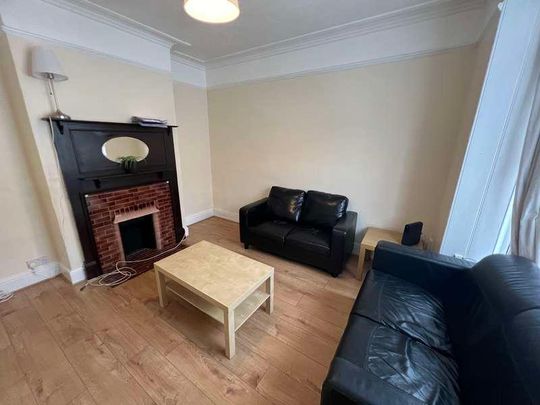 Milton Road, SO15 - Photo 1