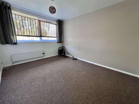 Stoneleigh Court, Nuneaton, CV11 - Photo 3