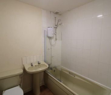 1 bedroom flat to rent - Photo 6