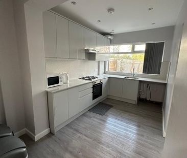 Room in a Shared House, Shelbourne Road, N17 - Photo 4