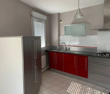 Location appartement 3 pièces 92.46 m² à Tournon-sur-Rhône (07300) - Photo 2