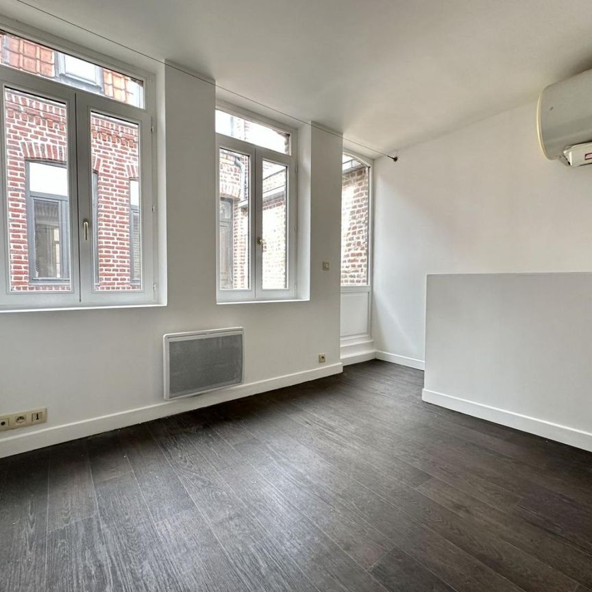A LOUER : T1 à LILLE • Vieux lille • 550 € - Photo 1