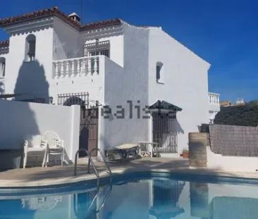 Alquiler de chalet adosado en Calle Benahavís, 27 - Photo 2