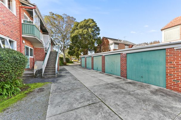3/105 Wattle Valley Road, Camberwell VIC 3124 - Apartment For Rent | Domain - Photo 1