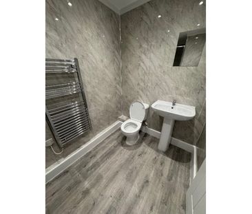 1 bed First Floor Flat/Apartment, - Photo 4