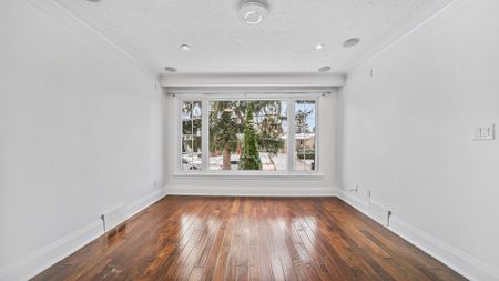 For Lease - 231 Woodale Avenue, Oakville, Ontario - Photo 2