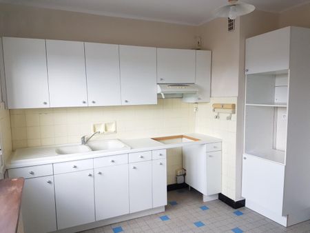 Location Appartement 3 pièces 81m² ANNECY 74000 - Photo 5