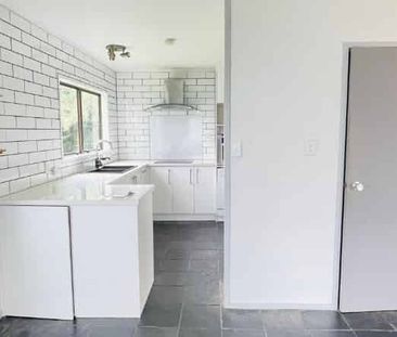 Modern Comfort Meets Family Living - Photo 2