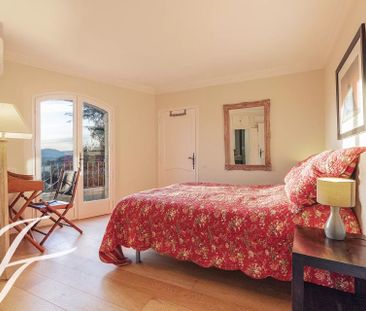 Maison à louer Mougins, Cote d'Azur, France9 000 EUR / Mois - Photo 1