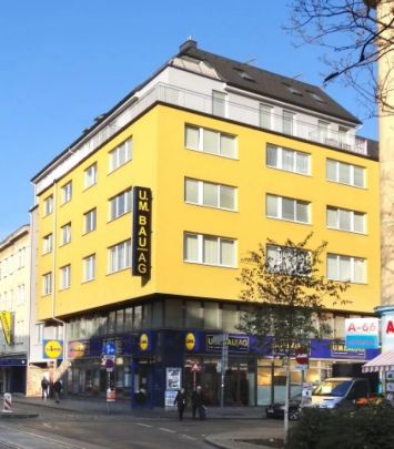 Modernes Wohn- und Geschäftshaus - Photo 1