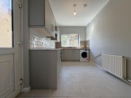 15 Larne Street, Ballymena, BT42 3AJ - Photo 4