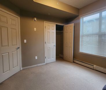 512, 4245 - 139 Avenue, Edmonton, AB **unfurnished - Photo 1