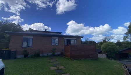 Macleans College Zone! 2-Bedroom Unit with Study & Water Included - Photo 5