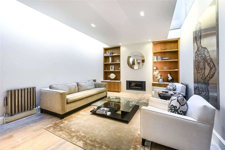 Well presented house with a very large decked terrace, moments from High Street Kensington - Photo 3